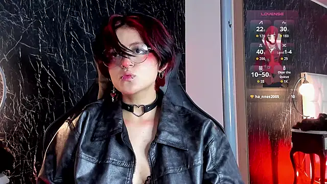 YuuMiko online show from March 2026 12:20:02 PM