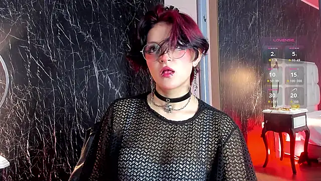 YuuMiko online show from March 2026 12:32:02 PM