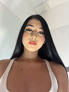 BadLilAngelXXX online show from July 2026 01:15:02 PM