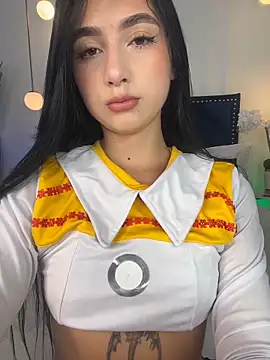 Snapshot of BadLilAngelXXX chatting on March 2026 01:22:02 PM BadLilAngelXXX online show from March 2026 01:22:02 PM