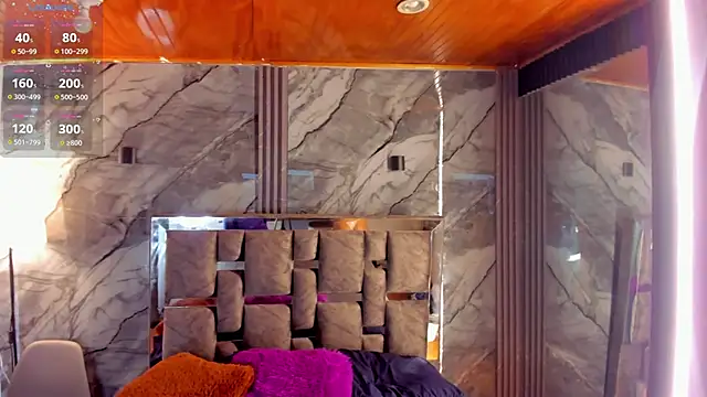 Snapshot of Manson_and_Zoe chatting on March 2026 11:37:02 AM Manson and Zoe online show from March 2026 11:37:02 AM