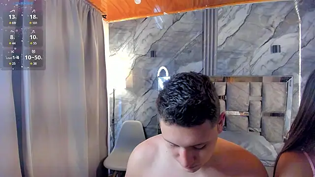 Snapshot of Manson_and_Zoe chatting on March 2026 11:29:02 AM Manson and Zoe online show from March 2026 11:29:02 AM