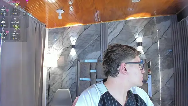 Manson and Zoe online show from May 2026 11:42:01 AM