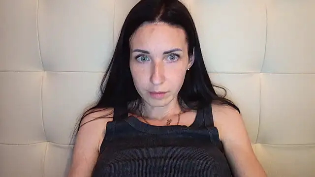 Poorlamb911 online show from June 2026 04:56:01 PM