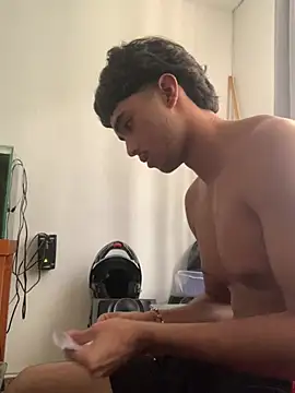 Samore  online show from February 2026 05:13:01 PM