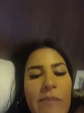 isapacheco69 online show from May 2026 12:18:01 AM