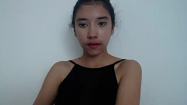 Snapshot of ScarlettMus chatting on February 2026 04:52:01 PM ScarlettMus online show from February 2026 04:52:01 PM