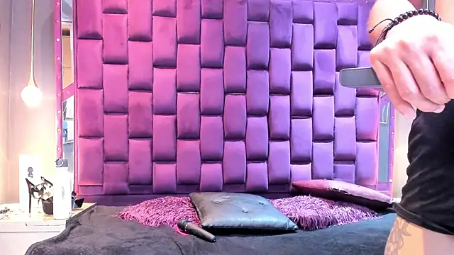 SiennaSuarez online show from June 2026 03:26:02 AM
