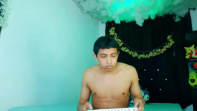 albert hot21 online show from April 2026 09:51:02 PM