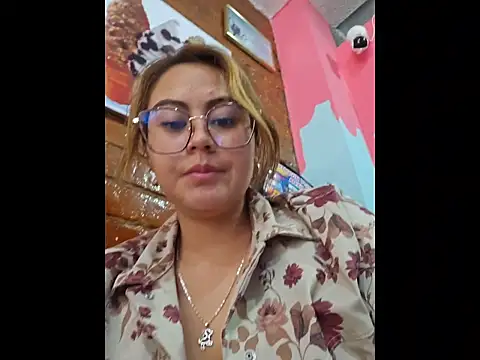 Mari-98 online show from May 2026 08:27:02 PM