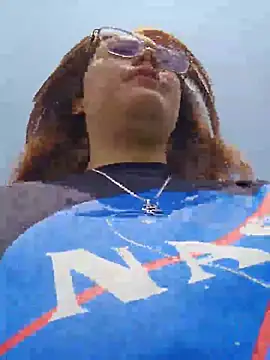 Mari-98 online show from April 2026 06:14:02 PM