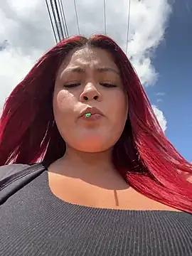 Lia-Moon77 online show from February 2026 07:27:01 PM