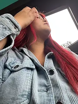 Lia-Moon77 online show from February 2026 07:04:02 PM