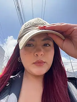 Lia-Moon77 online show from April 2026 05:19:01 PM