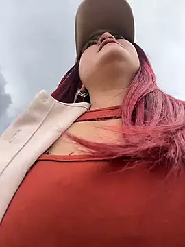 Lia-Moon77 online show from April 2026 04:56:01 PM