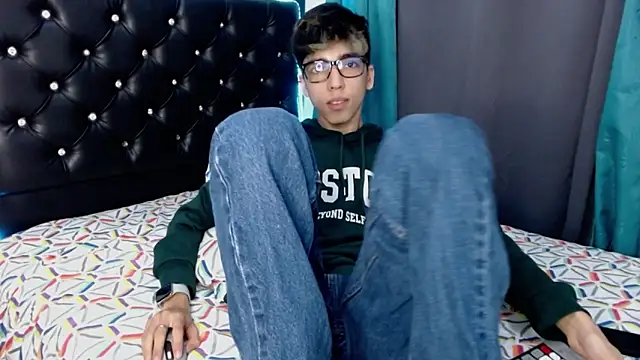 Snapshot of gabriel_x18 chatting on February 2026 05:29:01 AM gabriel x18 online show from February 2026 05:29:01 AM