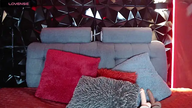 Tammy sutra online show from February 2026 07:16:01 PM