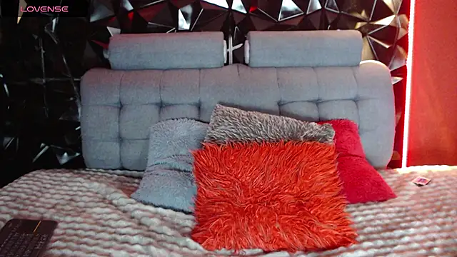 Tammy sutra online show from March 2026 07:39:01 PM