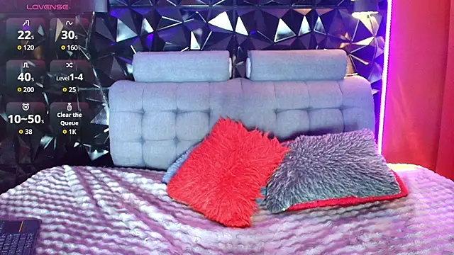 Tammy sutra online show from April 2026 07:15:02 PM