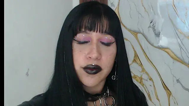 valen ros online show from April 2026 10:35:02 PM