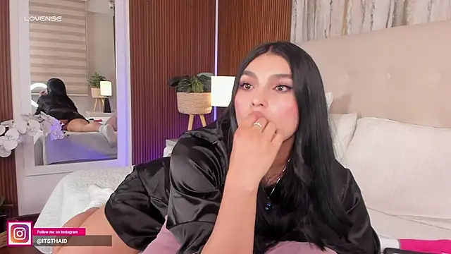 Snapshot of missthailand_ chatting on April 2026 11:44:01 PM missthailand online show from April 2026 11:44:01 PM