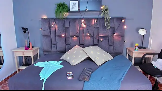 FernandaBrown   online show from February 2026 07:38:01 PM