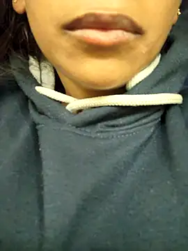 lunawild69 online show from February 2026 03:57:02 AM