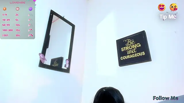 Snapshot of Lily-Scott chatting on February 2026 11:37:02 PM Lily-Scott online show from February 2026 11:37:02 PM