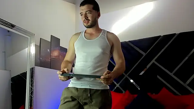 Snapshot of Logan_Wolf-js chatting on July 2026 09:45:02 PM Logan Wolf-js online show from July 2026 09:45:02 PM