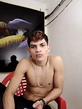 Jesshot bigcock20cm online show from April 2026 07:22:02 AM