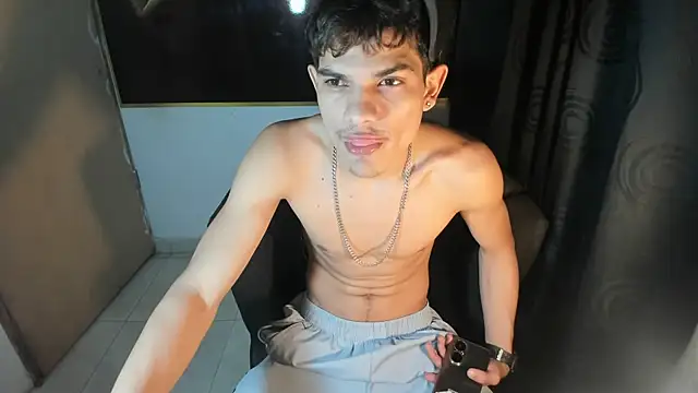 Snapshot of Jesshot_bigcock20cm chatting on June 2026 08:03:03 AM Jesshot bigcock20cm online show from June 2026 08:03:03 AM