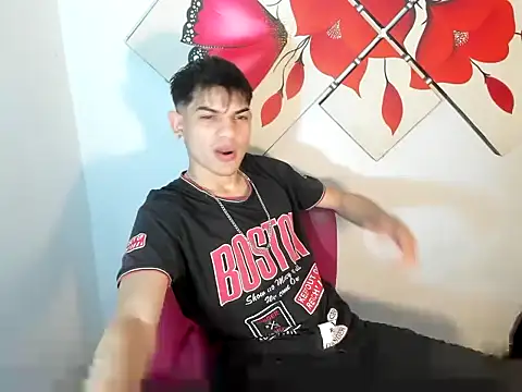 Jesshot bigcock20cm online show from February 2026 04:42:01 AM