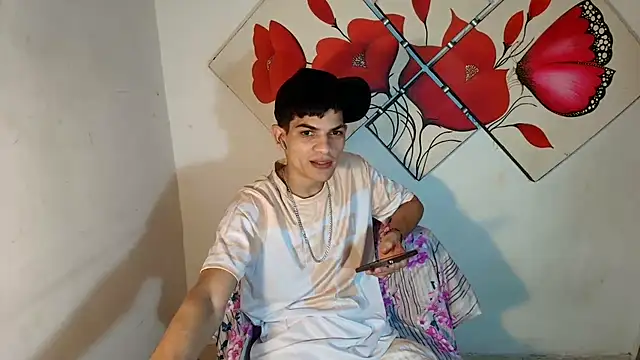 Snapshot of Jesshot_bigcock20cm chatting on July 2026 02:42:02 AM Jesshot bigcock20cm online show from July 2026 02:42:02 AM