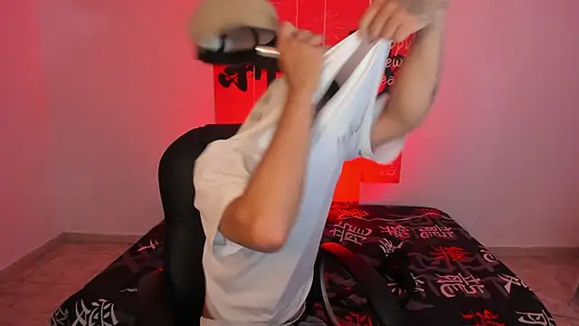 Wesleey-Boy online show from April 2026 09:17:01 PM