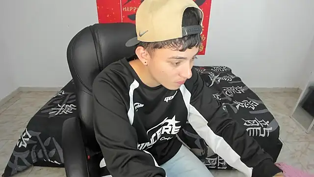 Wesleey-Boy online show from April 2026 07:39:01 PM