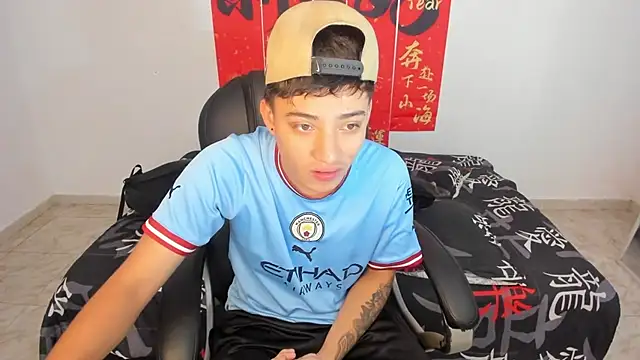 Wesleey-Boy online show from April 2026 07:04:01 PM