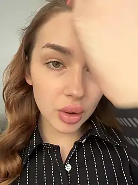 Perry Tiffany online show from May 2026 01:04:01 PM