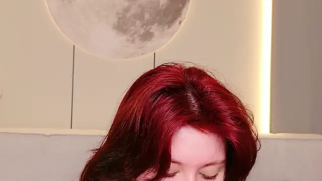 Milana Bold online show from May 2026 08:27:02 PM