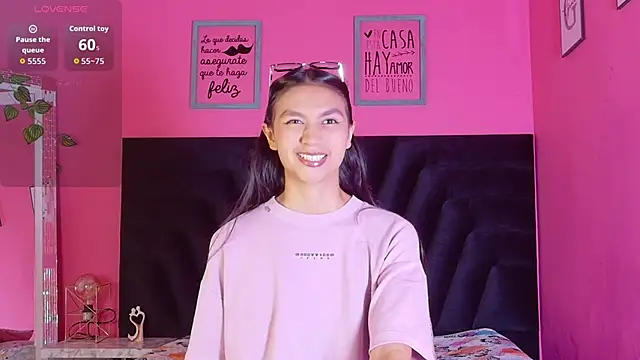 ThinPrincesss online show from February 2026 01:12:01 PM