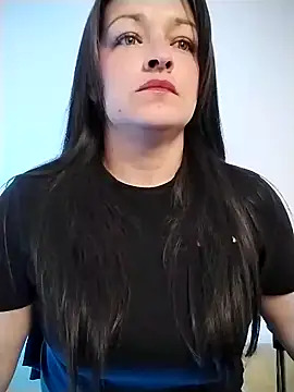 Ivanna Greey1 online show from February 2026 09:48:01 PM