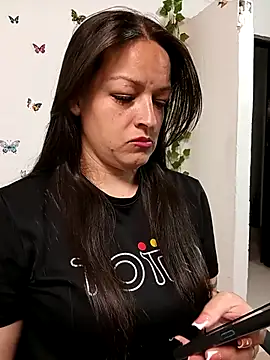 Ivanna Greey1 online show from March 2026 12:39:01 AM