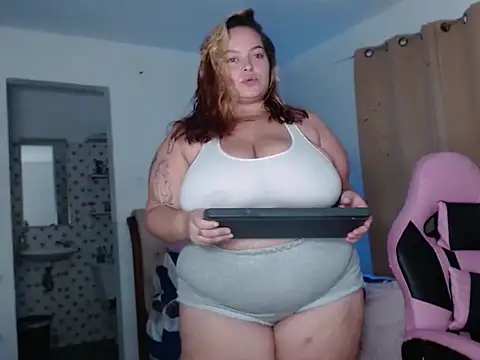 Angiegranados online show from February 2026 06:41:01 PM