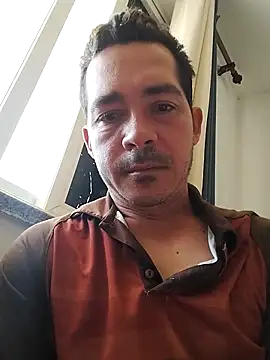 Santiago vnz online show from February 2026 04:28:02 PM