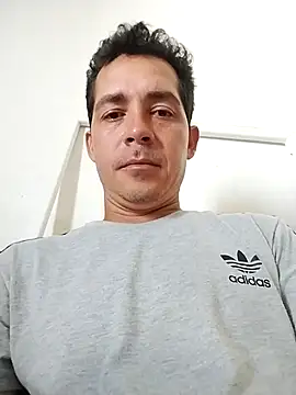 Santiago vnz online show from February 2026 06:49:02 PM