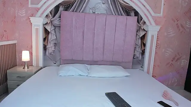 sweetness siren online show from February 2026 04:37:02 AM