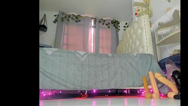 sweet supreme online show from February 2026 08:40:01 PM