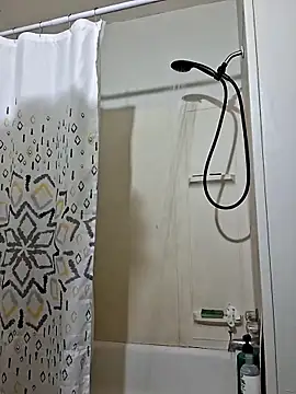 TiggaXXX96 online show from May 2026 03:08:01 PM