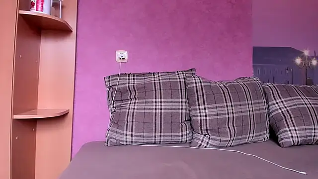 marrena a online show from March 2026 06:18:02 AM