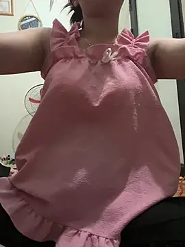 DoliceGirl2k online show from May 2026 01:50:01 PM