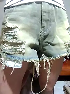 DoliceGirl2k online show from April 2026 11:12:02 AM